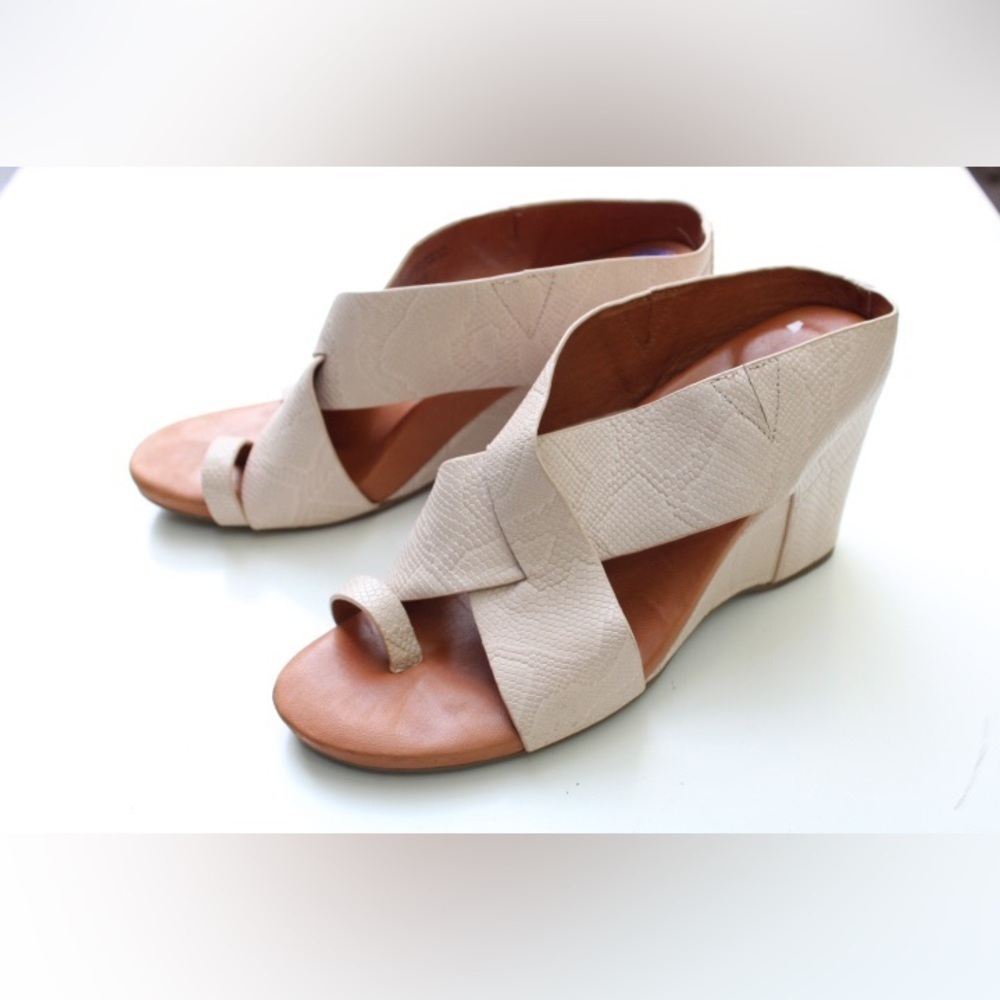 Gentle souls wedges - Picture 2 of 12